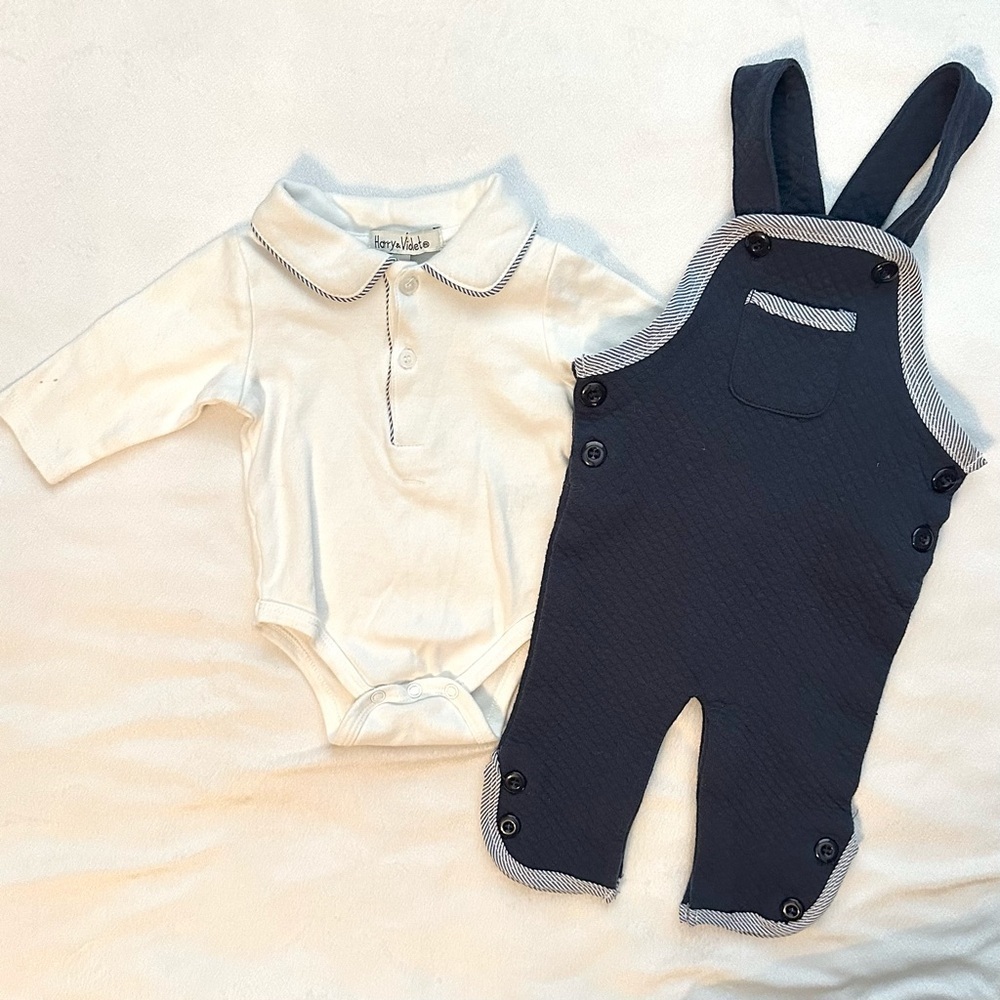 Harry & Violet 2pc Set White Bodysuit & Quilted Navy Blue Overalls Outfit 0/3M